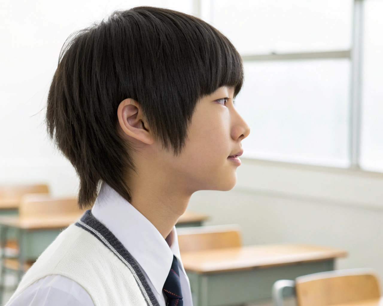 学生向けツーブロックのかぶせる髪の長さ例